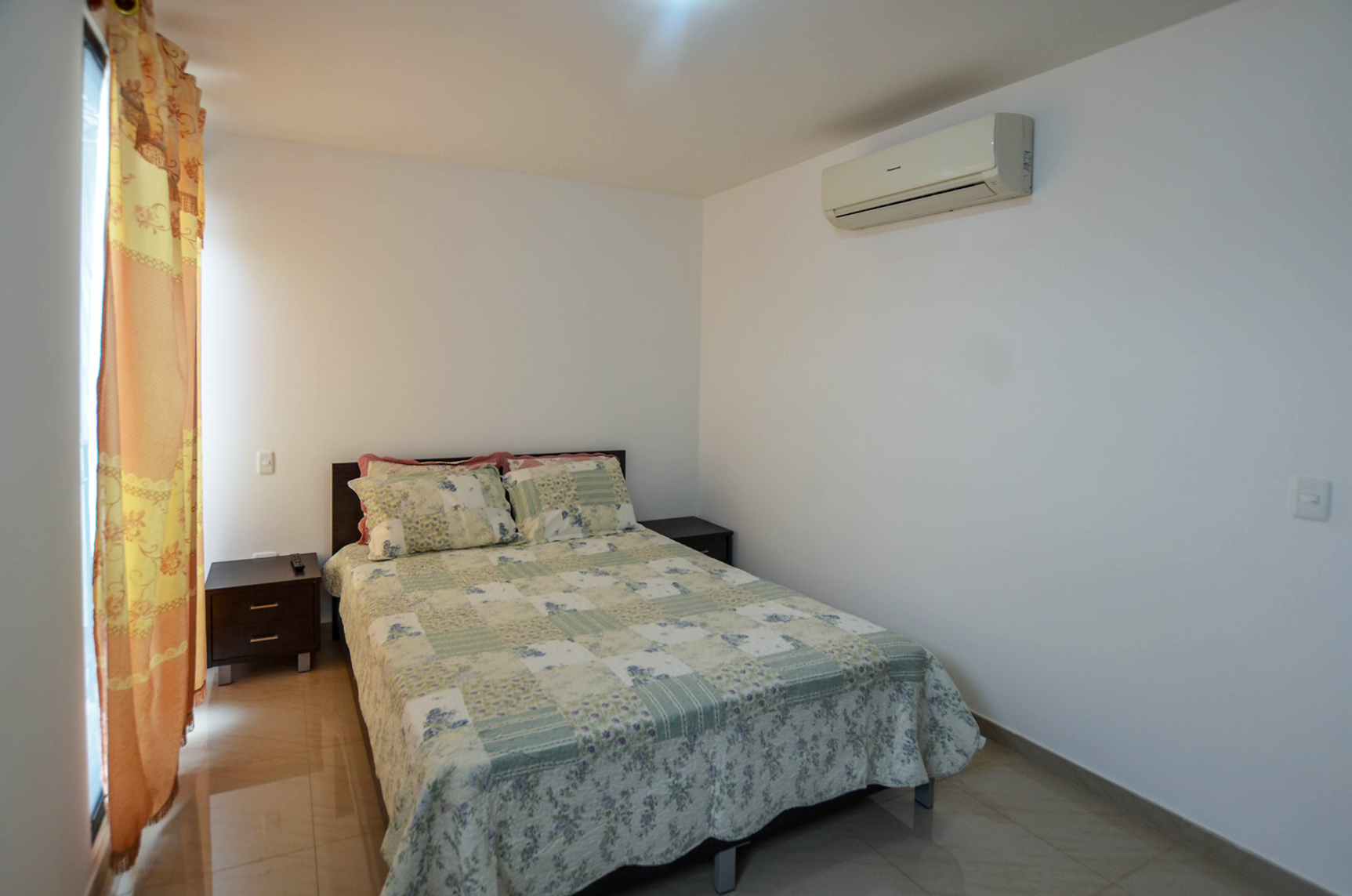 Casa en venta en Urbanización Napoli sector Vía a Samborondón GeoBienes