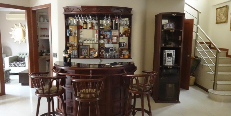 Vendo Casa en Samborondon, Km 2 1/2 atras de la UEES GeoBienes - Vendo Casa en Samborondon, Km 2 1/2 atras de la UEES - Plusvalia Guayaquil Casas de venta y alquiler Inmobiliaria Ecuador