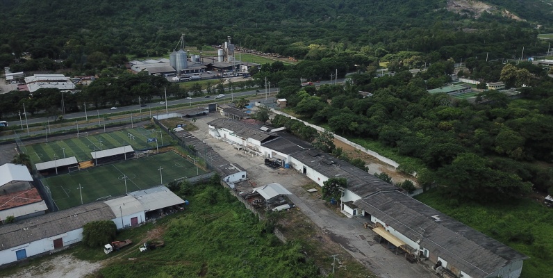 GeoBienes -  Bodega en alquiler ubicada en Vía a la Costa - Plusvalia Guayaquil Casas de venta y alquiler Inmobiliaria Ecuador