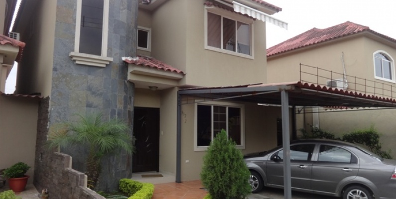 Acogedora Villa Via a la costa, vendo en Portal al sol GeoBienes - Casa en venta Via a la Costa Guayaquil, vendo una casa en Portal al sol - Plusvalia Guayaquil Casas de venta y alquiler Inmobiliaria Ecuador