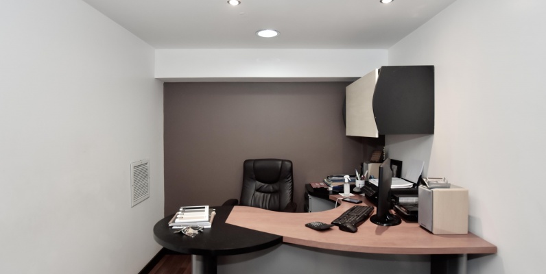Alquiler de local comercial ubicado en C.C. Alban Borja GeoBienes - Alquiler de local comercial ubicado en C.C. Alban Borja - Plusvalia Guayaquil Casas de venta y alquiler Inmobiliaria Ecuador