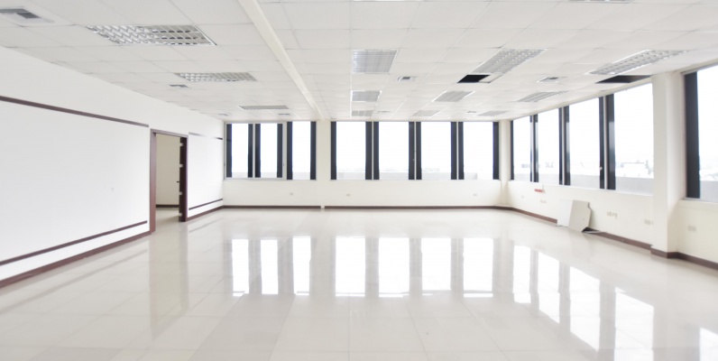 Alquiler de oficina en Av. de las Américas, Edificio Mecanos GeoBienes - Alquiler de oficina en Av. de las Américas, Edificio Mecanos - Plusvalia Guayaquil Casas de venta y alquiler Inmobiliaria Ecuador