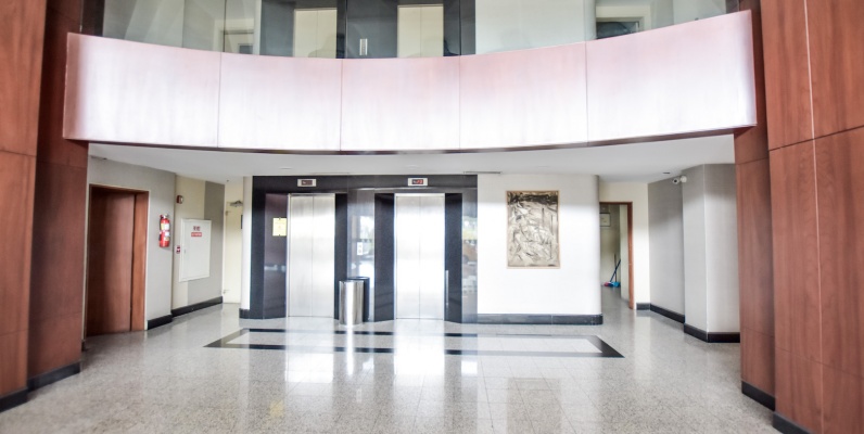 Alquiler de suite amoblada en Torre Colón I GeoBienes - Alquiler de suite amoblada en Torre Colón I, Guayaquil - Ecuador - Plusvalia Guayaquil Casas de venta y alquiler Inmobiliaria Ecuador