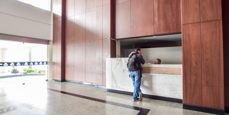Alquiler de suite amoblada en Torre Colón I GeoBienes - Alquiler de suite amoblada en Torre Colón I, Guayaquil - Ecuador - Plusvalia Guayaquil Casas de venta y alquiler Inmobiliaria Ecuador