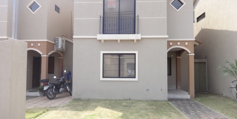 Alquilo casa en Plaza madeira GeoBienes - Plaza Madeira alquilo casa en Samborondón, Guayaquil - Plusvalia Guayaquil Casas de venta y alquiler Inmobiliaria Ecuador