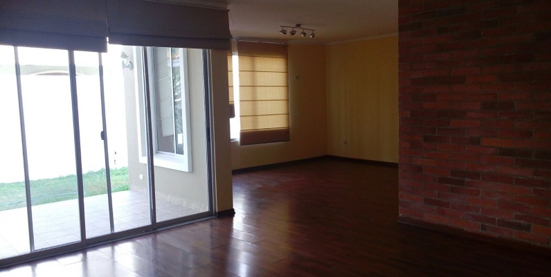 Casa en Plaza Real GeoBienes - Casa en alquiler en Plaza Real Samborondón Guayaquil - Plusvalia Guayaquil Casas de venta y alquiler Inmobiliaria Ecuador
