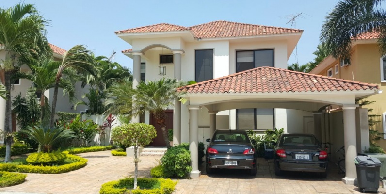 GeoBienes - Alquilo casa en Samborondon, Estancias Del Rio - Plusvalia Guayaquil Casas de venta y alquiler Inmobiliaria Ecuador
