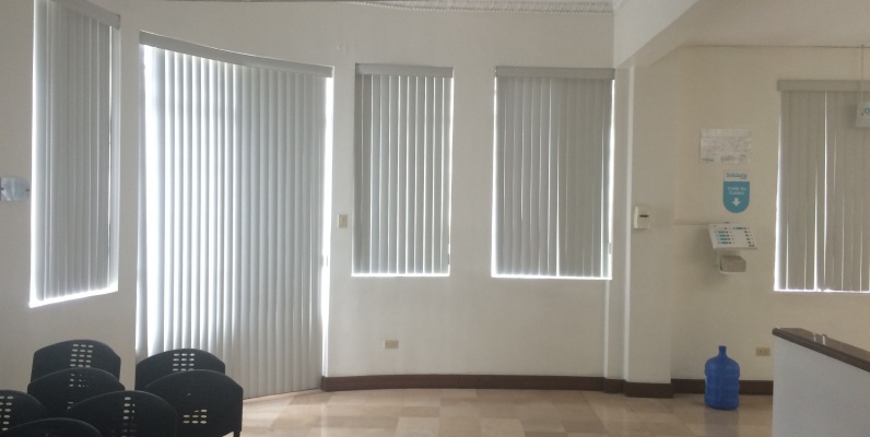 Edificación doble en zona céntrica GeoBienes - Alquilo Edificio doble en zona céntrica Guayaquil - Plusvalia Guayaquil Casas de venta y alquiler Inmobiliaria Ecuador