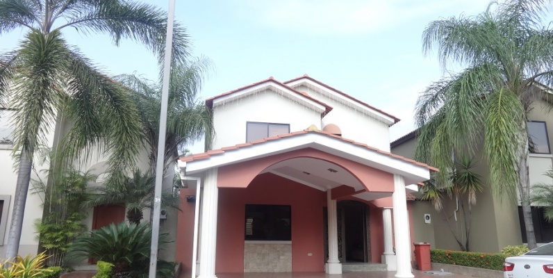 GeoBienes - Alquilo esplendida casa en Ciudad Celeste - Plusvalia Guayaquil Casas de venta y alquiler Inmobiliaria Ecuador