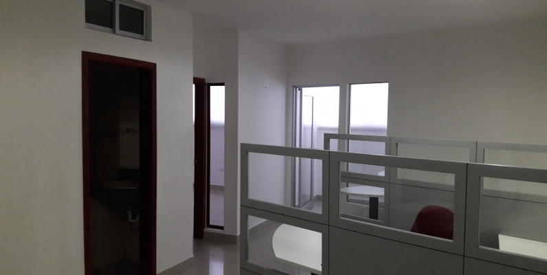 Alquilo oficina ejecutiva ful amoblada en nueva kennedy Guayaquil GeoBienes - Alquilo Oficina Ejecutiva full amoblada en nueva kennedy Guayaquil - Plusvalia Guayaquil Casas de venta y alquiler Inmobiliaria Ecuador