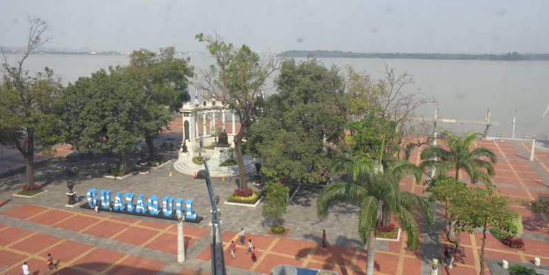 Alquilo oficina en 9 de Octubre y Malecon GeoBienes - Alquilo oficina en 9 de Octubre y Malecon - Plusvalia Guayaquil Casas de venta y alquiler Inmobiliaria Ecuador