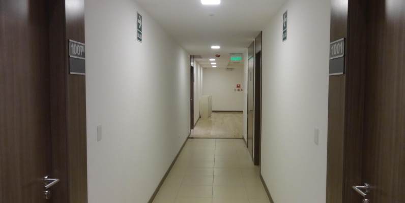 ALquilo oficina en ciudad del rio, EMPORIUM GeoBienes - Alquiler de oficina en Ciudad del Rio, EMPORIUM Guayaquil - Plusvalia Guayaquil Casas de venta y alquiler Inmobiliaria Ecuador