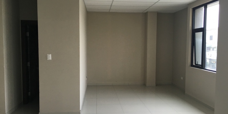 Oficina en alquiler en el norte de Guayaquil Edificio GS Building GeoBienes - Alquilo oficina en la Garzota Guayaquil Edificio GS Building - Plusvalia Guayaquil Casas de venta y alquiler Inmobiliaria Ecuador