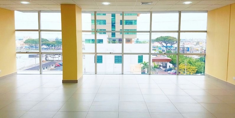 Alquilo Oficina en Sky Building, norte de Guayaquil GeoBienes - Alquilo Oficina en Sky Building, norte de Guayaquil - Plusvalia Guayaquil Casas de venta y alquiler Inmobiliaria Ecuador