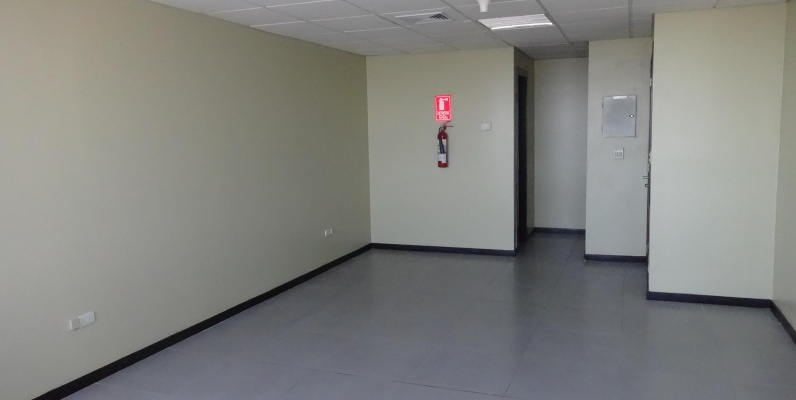Alquilo oficina en The Point, piso 30 GeoBienes - Oficina en alquiler en el piso 30 en The Point, Guayaquil - Plusvalia Guayaquil Casas de venta y alquiler Inmobiliaria Ecuador