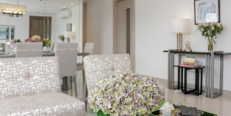 Balearia Condiminios: Departamento en venta sector Samborondón GeoBienes - Departamento en venta en planta baja del condominio sector Samborondón - Plusvalia Guayaquil Casas de venta y alquiler Inmobiliaria Ecuador