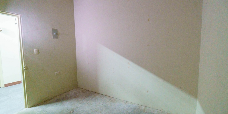 Bodega en venta Ubicada en el Edificio Trade Building, Sector de Mall de Sol GeoBienes - Bodega en venta Ubicada en el Edificio Trade Building, Sector de Mall de Sol - Plusvalia Guayaquil Casas de venta y alquiler Inmobiliaria Ecuador