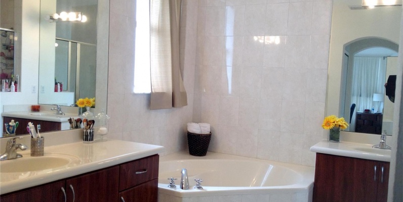 Casa a la venta en DORAL, Polynesia GeoBienes - Casa a la venta en DORAL, Polynesia - Plusvalia Guayaquil Casas de venta y alquiler Inmobiliaria Ecuador