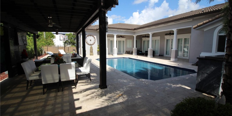 Casa a la venta en DORAL, Vanderbilt Park GeoBienes - Casa a la venta en DORAL, Vanderbilt Park - Plusvalia Guayaquil Casas de venta y alquiler Inmobiliaria Ecuador