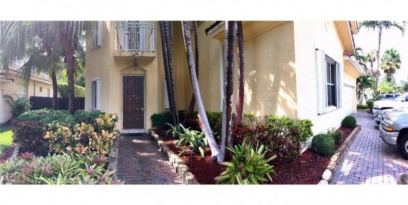 Casa a la Venta en Miami - Doral Isles GeoBienes - Casa a la Venta en Miami - Doral Isles - Plusvalia Guayaquil Casas de venta y alquiler Inmobiliaria Ecuador