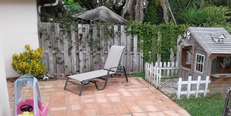 Casa a la Venta en Miami - Doral Pines GeoBienes - Casa a la Venta en Miami - Doral Pines - Plusvalia Guayaquil Casas de venta y alquiler Inmobiliaria Ecuador