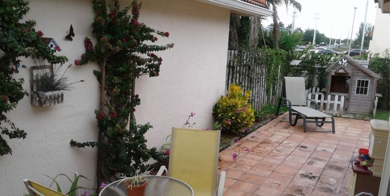 Casa a la Venta en Miami - Doral Pines GeoBienes - Casa a la Venta en Miami - Doral Pines - Plusvalia Guayaquil Casas de venta y alquiler Inmobiliaria Ecuador
