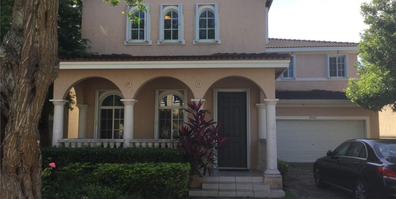 Casa a la Venta en Miami - Homestead GeoBienes - Casa a la Venta en Miami - Homestead - Plusvalia Guayaquil Casas de venta y alquiler Inmobiliaria Ecuador