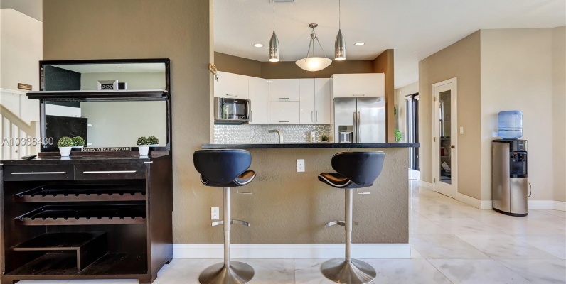 Casa a la Venta en Miami_ Las Ramblas GeoBienes - Casa a la Venta en Miami_ Las Ramblas - Plusvalia Guayaquil Casas de venta y alquiler Inmobiliaria Ecuador