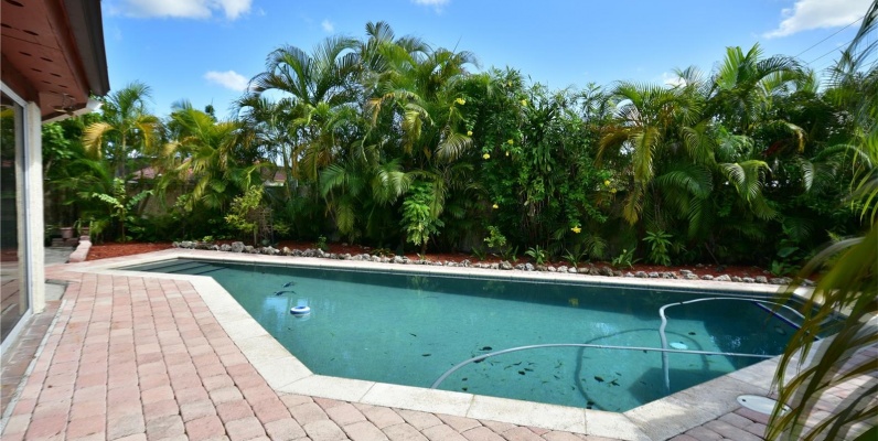 Casa a la Venta en MIAMI, Tamiami Lakes GeoBienes - Casa a la Venta en MIAMI, Tamiami Lakes - Plusvalia Guayaquil Casas de venta y alquiler Inmobiliaria Ecuador