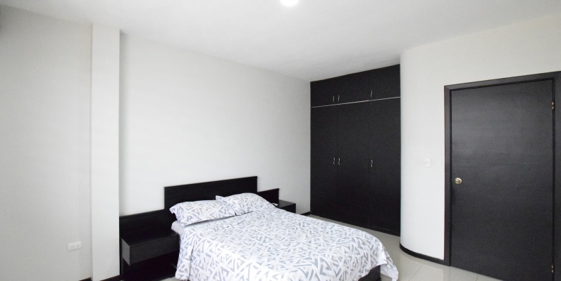 Casa amoblada en alquiler en la Urbanización San Sebastián, Vía Samborondón GeoBienes - Casa amoblada en alquiler en la Urbanización San Sebastián, Vía Samborondón - Plusvalia Guayaquil Casas de venta y alquiler Inmobiliaria Ecuador