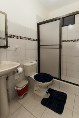 Casa amoblada en alquiler ubicada en Urbanización La Romareda GeoBienes - Casa amoblada en alquiler ubicada en Urbanización La Romareda - Plusvalia Guayaquil Casas de venta y alquiler Inmobiliaria Ecuador