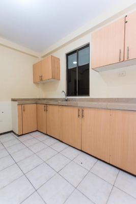 Casa de 2 pisos en alquiler ubicada en la Urbanización La Joya GeoBienes - Casa de 2 pisos en alquiler ubicada en la Urbanización La Joya - Plusvalia Guayaquil Casas de venta y alquiler Inmobiliaria Ecuador