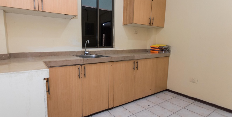 Casa de 2 pisos en alquiler ubicada en la Urbanización La Joya GeoBienes - Casa de 2 pisos en alquiler ubicada en la Urbanización La Joya - Plusvalia Guayaquil Casas de venta y alquiler Inmobiliaria Ecuador