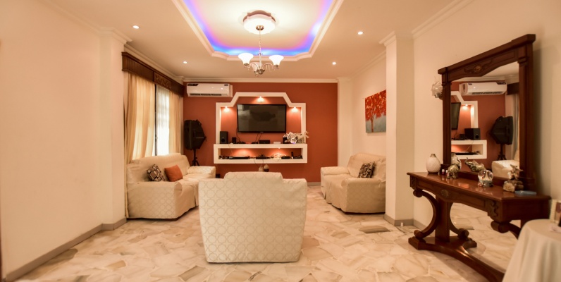 Casa de 2 plantas en venta ubicada en la Alborada GeoBienes - Casa de 2 plantas en venta ubicada en la Alborada - Plusvalia Guayaquil Casas de venta y alquiler Inmobiliaria Ecuador
