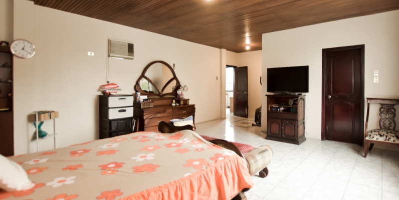 Casa de 2 plantas en venta ubicada en la Alborada GeoBienes - Casa de 2 plantas en venta ubicada en la Alborada - Plusvalia Guayaquil Casas de venta y alquiler Inmobiliaria Ecuador