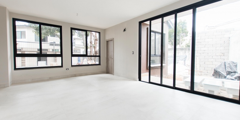 Casa de estreno de 3 habitaciones en venta, Puerto Azul, Vía a la Costa GeoBienes - Casa de estreno de 3 habitaciones en venta, Puerto Azul, Vía a la Costa - Plusvalia Guayaquil Casas de venta y alquiler Inmobiliaria Ecuador