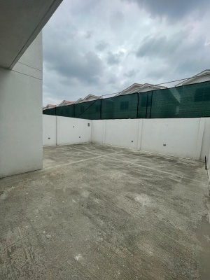 Casa de estreno en alquiler ubicada en la Urbanización Casa Laguna, Etapa Brisas GeoBienes - Casa de estreno en alquiler ubicada en la Urbanización Casa Laguna, Etapa Brisas - Plusvalia Guayaquil Casas de venta y alquiler Inmobiliaria Ecuador