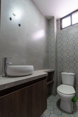 Casa de estreno en venta en Urbanización San Antonio, vía Samborondón GeoBienes - Casa de estreno en venta en Urbanización San Antonio, vía Samborondón - Plusvalia Guayaquil Casas de venta y alquiler Inmobiliaria Ecuador