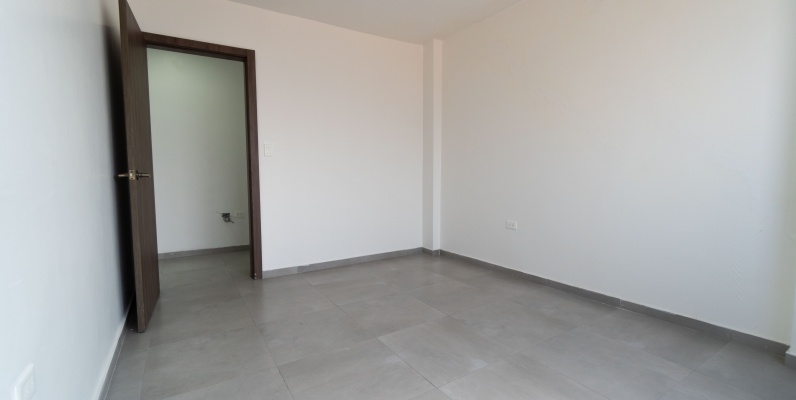 Casa de estreno en venta en Urbanización San Antonio, vía Samborondón GeoBienes - Casa de estreno en venta en Urbanización San Antonio, vía Samborondón - Plusvalia Guayaquil Casas de venta y alquiler Inmobiliaria Ecuador