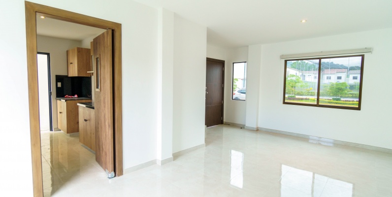 Casa de estreno en venta ubicado en Urbanización Costalmar II, Vía a la Costa GeoBienes - Casa de estreno en venta ubicado en Urbanización Costalmar II, Vía a la Costa - Plusvalia Guayaquil Casas de venta y alquiler Inmobiliaria Ecuador