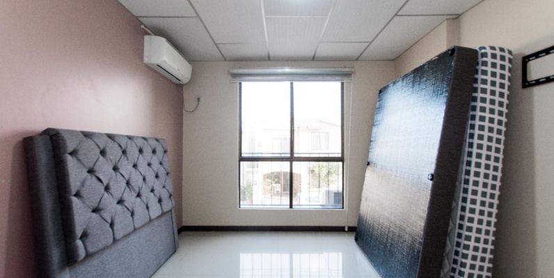 Casa de tres dormitorios en venta ubicada en la Urbanización La Joya GeoBienes - Casa de tres dormitorios en venta ubicada en la Urbanización La Joya - Plusvalia Guayaquil Casas de venta y alquiler Inmobiliaria Ecuador