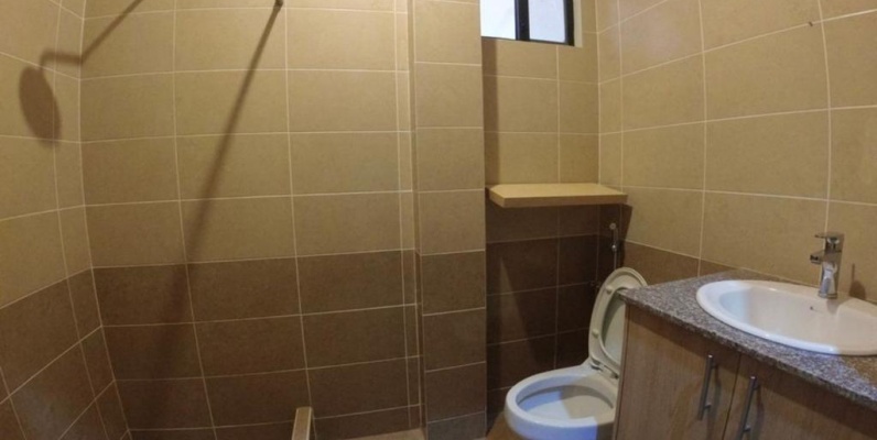 Casa de una planta en alquiler ubicado en Ciudad Celeste, Etapa Península GeoBienes - Casa de una planta en alquiler ubicado en Ciudad Celeste, Etapa Península - Plusvalia Guayaquil Casas de venta y alquiler Inmobiliaria Ecuador