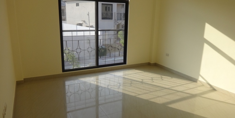 GeoBienes - Casa de venta en Bosques de La Costa. Casa de 4 dormitorios en Guayaquil - Plusvalia Guayaquil Casas de venta y alquiler Inmobiliaria Ecuador