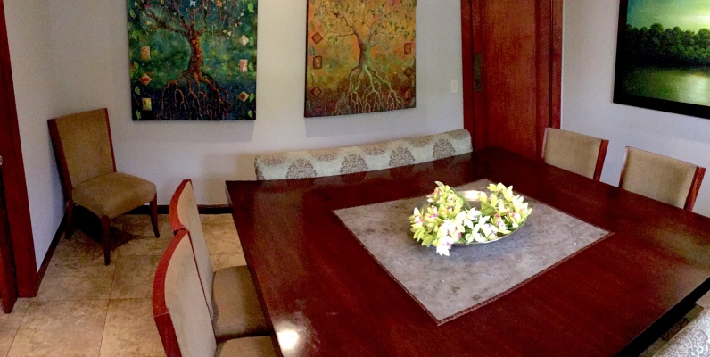 Casa de venta en Samborondón. Km. 5.5 oportunidad GeoBienes - Casa de venta en el Km 5.5 vía Samborondón. Exclusiva Urbanización - Plusvalia Guayaquil Casas de venta y alquiler Inmobiliaria Ecuador