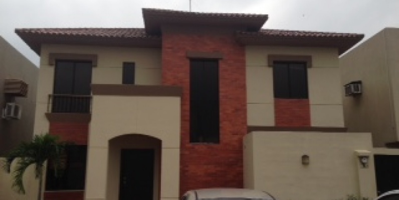 Casa de Venta en Samborondon GeoBienes - Casa de Venta en Samborondon - Plusvalia Guayaquil Casas de venta y alquiler Inmobiliaria Ecuador
