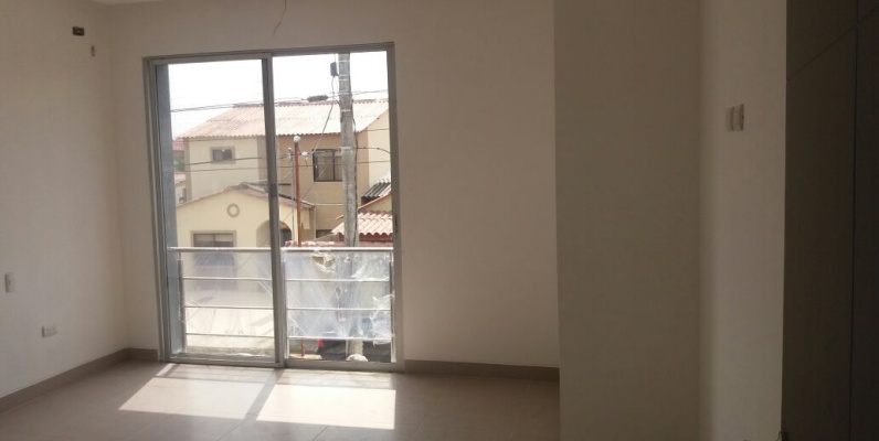 Casa en Venta en Villaclub , acabados de lujo GeoBienes - Casa de Venta en Villaclub, Samborondón. Con acabados de lujo y nueva tecnología en construcción - Plusvalia Guayaquil Casas de venta y alquiler Inmobiliaria Ecuador