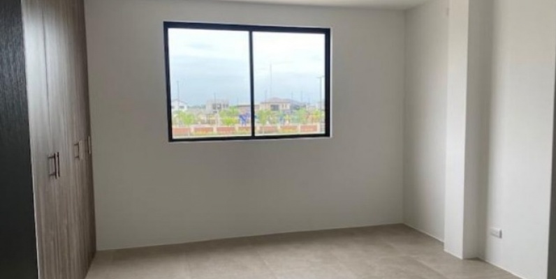 Casa en alquiler de estreno en Ciudad Celeste - Etapa Costanera, Samborondón GeoBienes - Casa en alquiler de estreno en Ciudad Celeste - Etapa Costanera, Samborondón - Plusvalia Guayaquil Casas de venta y alquiler Inmobiliaria Ecuador