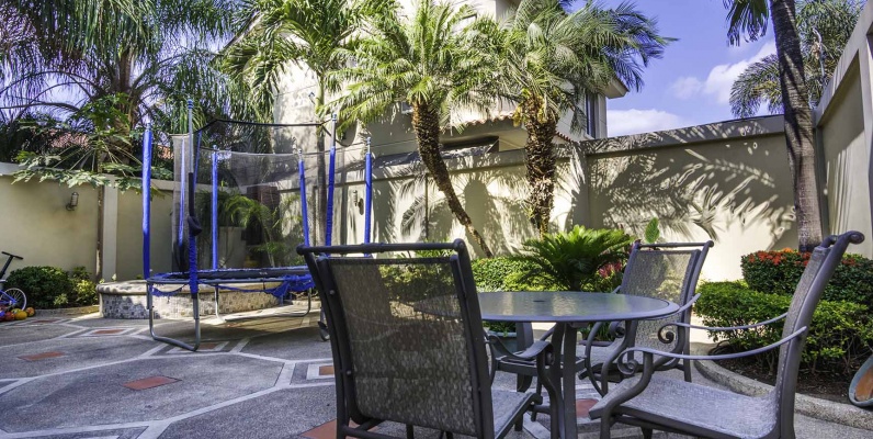 Casa en alquiler en Ceibos Real vía a la Costa GeoBienes - Casa en alquiler en Ceibos Real Los Ceibos - Guayaquil - Plusvalia Guayaquil Casas de venta y alquiler Inmobiliaria Ecuador