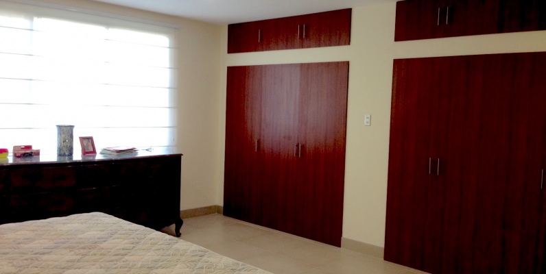 Casa en alquiler en La Puntilla, Samborondón. 100% remodelada. GeoBienes - Casa en alquiler en La Puntilla, Samborondón. 100% remodelada. - Plusvalia Guayaquil Casas de venta y alquiler Inmobiliaria Ecuador