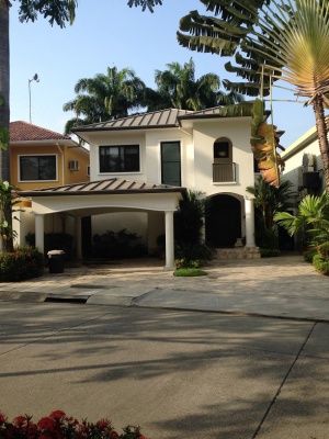 Casa en Alquiler en Samborondon Lago Sol GeoBienes - Casa de Alquiler en Samborondon Lago Sol - Plusvalia Guayaquil Casas de venta y alquiler Inmobiliaria Ecuador